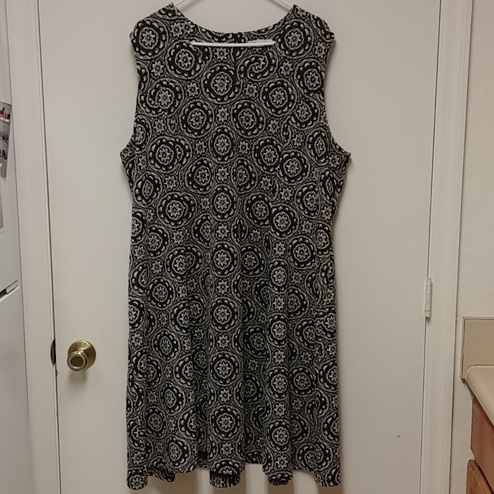 Cato's Sleeveless Dress